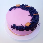 Торт с голубикой и печеньками