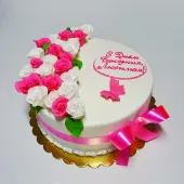 Торт с розочками на день рождения