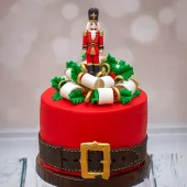 Новогодний торт "Игрушка Щелкунчик"